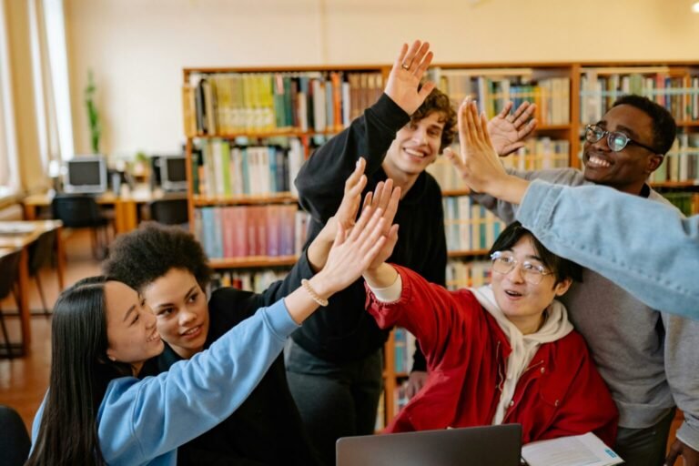 Certificate IV in School Based Education Support